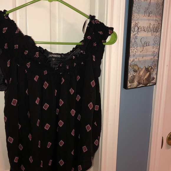 Off the Shoulder Top - Picture 2 of 3